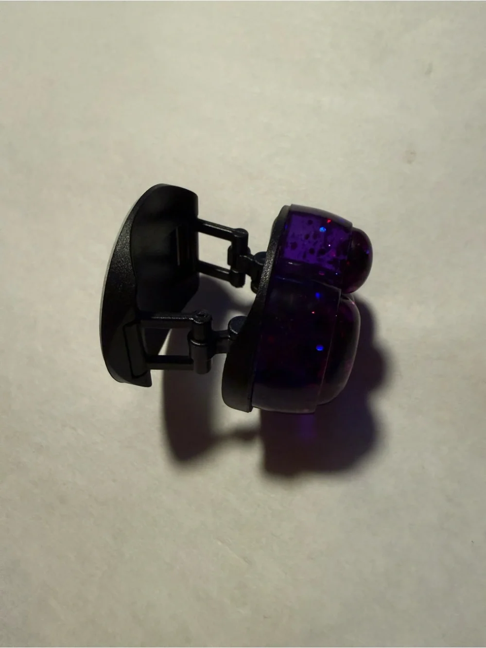 Purple Sparkly Resin Paw Phone Grip - (Pop Socket type)